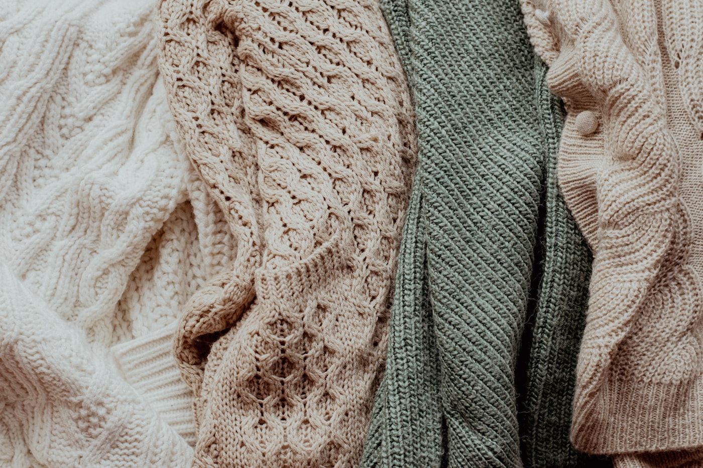 Cream knit detail